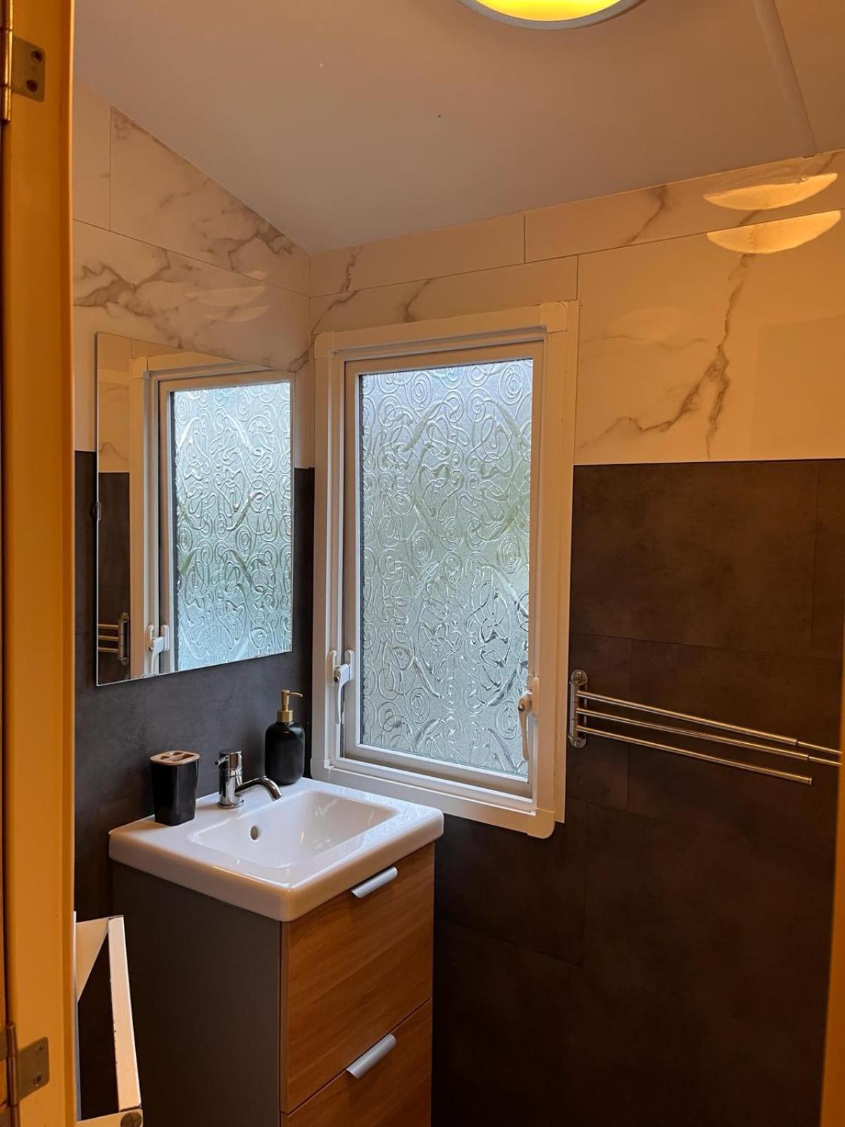 Bungalow Willerby Maasmechelen Ngoại thất bức ảnh